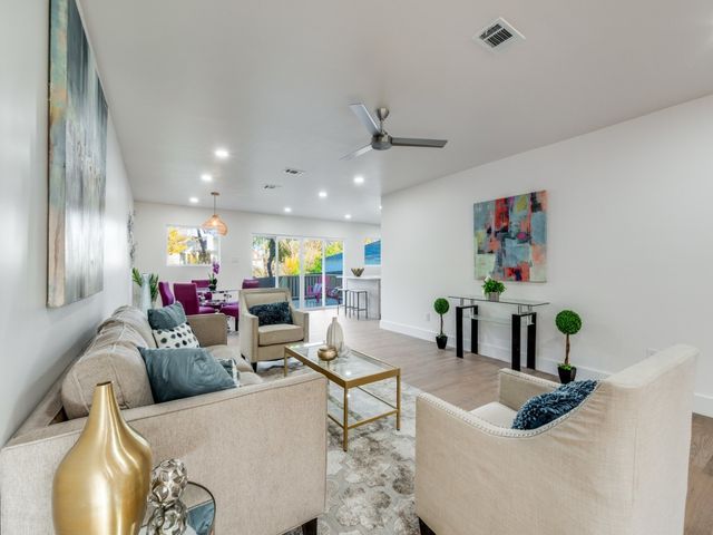 6611 Blessing Drive, Dallas, TX 75214