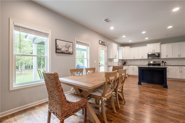 719 Fairview Road, Brooks, GA 30205