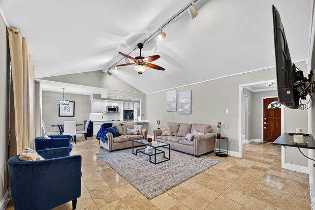 9402 Meadowcroft Drive, Houston, TX 77063