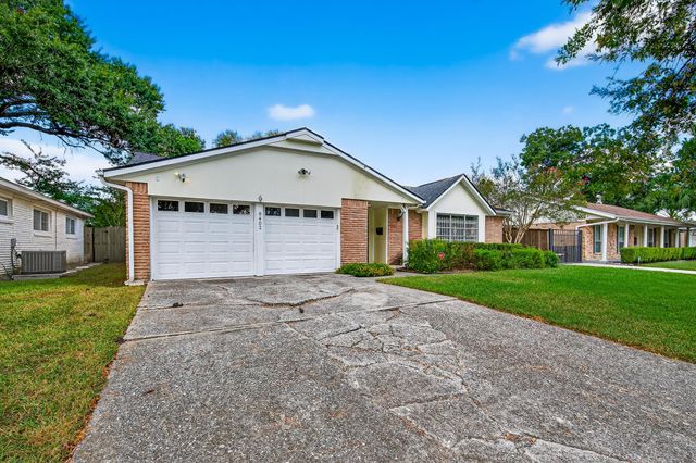 9402 Meadowcroft Drive, Houston, TX 77063