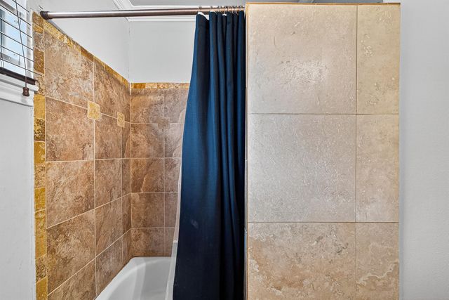 9402 Meadowcroft Drive, Houston, TX 77063