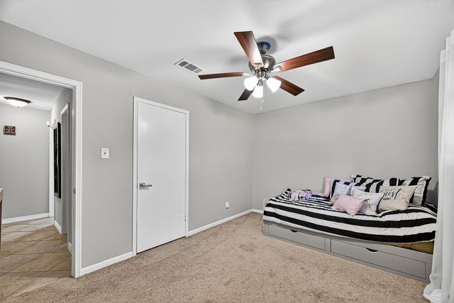 9402 Meadowcroft Drive, Houston, TX 77063