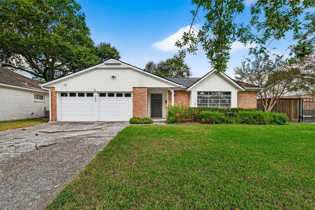 9402 Meadowcroft Drive, Houston, TX 77063