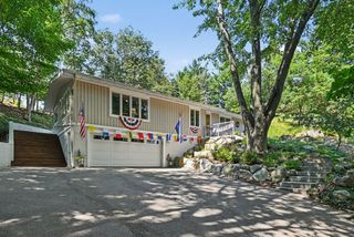 405 Slayton Avenue, Grand Haven City, MI 49417