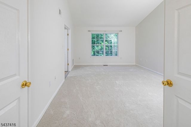 43 Hoover Ave, Montgomery Twp., NJ 08540
