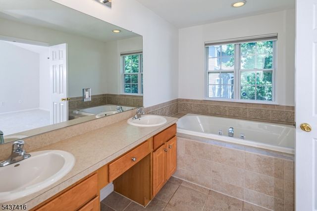43 Hoover Ave, Montgomery Twp., NJ 08540