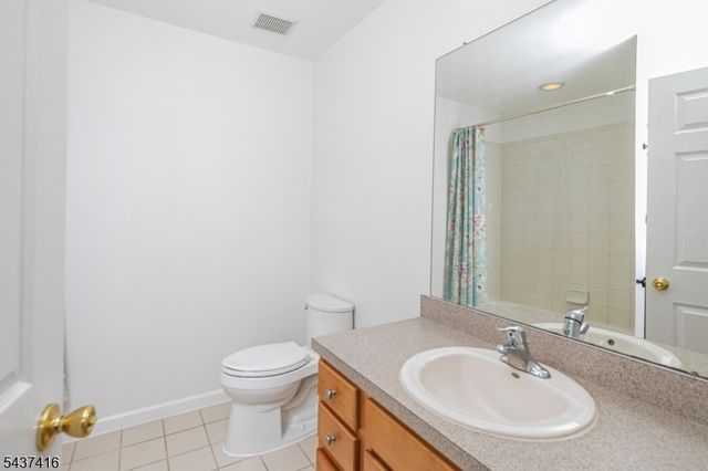 43 Hoover Ave, Montgomery Twp., NJ 08540