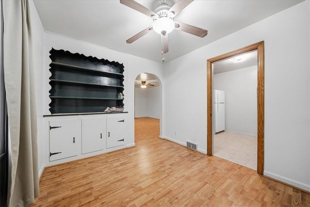 828 Dearborn St, Harmony Twp, PA 15005