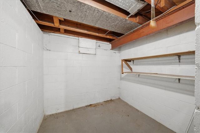 828 Dearborn St, Harmony Twp, PA 15005