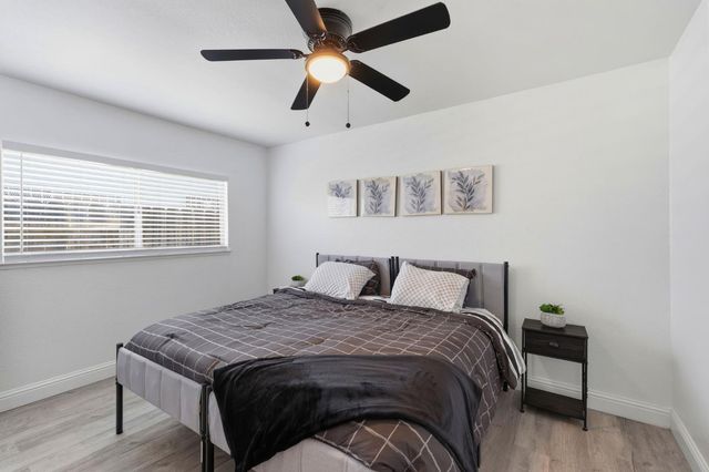 832 W 8th St, Stockton, CA 95206