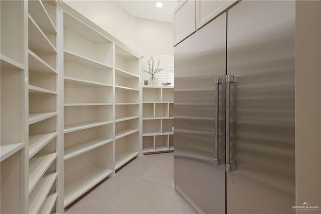 421 Goldcrest Avenue, Mcallen, TX 78504