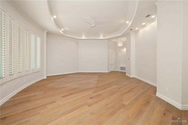 421 Goldcrest Avenue, Mcallen, TX 78504