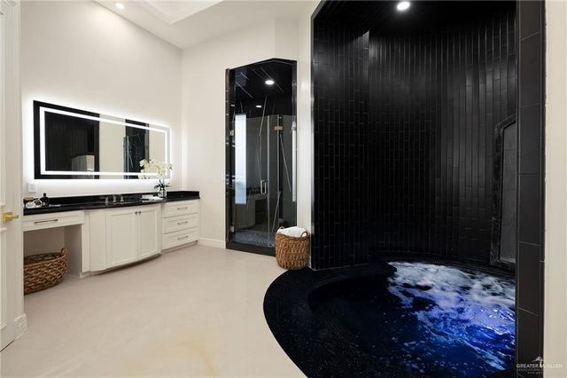 421 Goldcrest Avenue, Mcallen, TX 78504