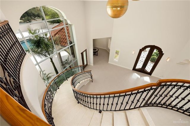 421 Goldcrest Avenue, Mcallen, TX 78504