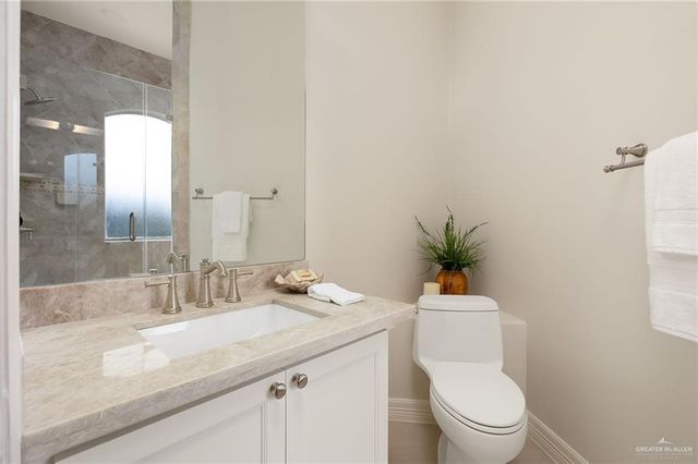 421 Goldcrest Avenue, Mcallen, TX 78504