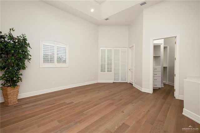 421 Goldcrest Avenue, Mcallen, TX 78504