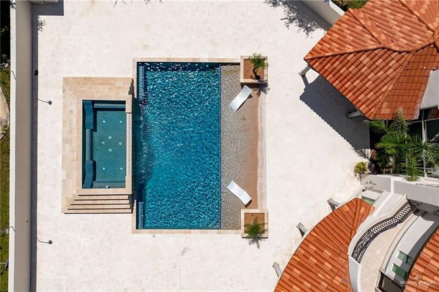 421 Goldcrest Avenue, Mcallen, TX 78504