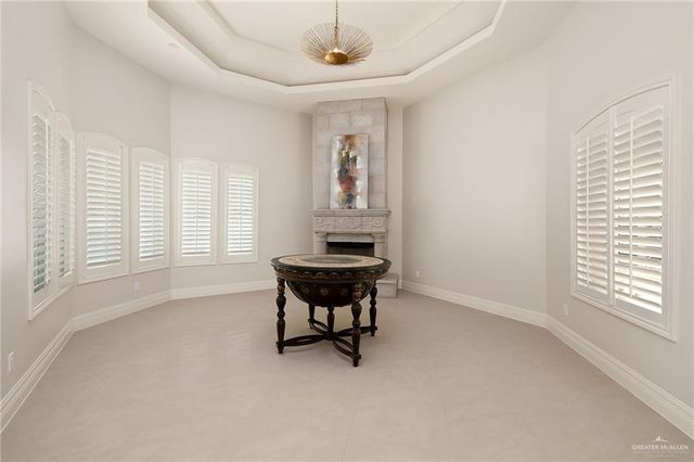 421 Goldcrest Avenue, Mcallen, TX 78504