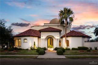 421 Goldcrest Avenue, Mcallen, TX 78504