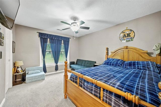 133 Hay Ln, Murrysville, PA 15668