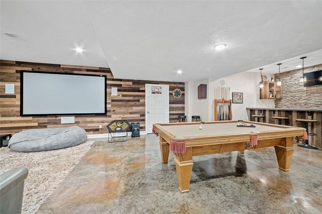 133 Hay Ln, Murrysville, PA 15668