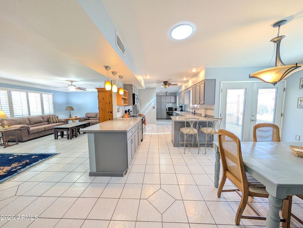 10214 W CLAIR Drive, Sun City, AZ 85351 — photo 4