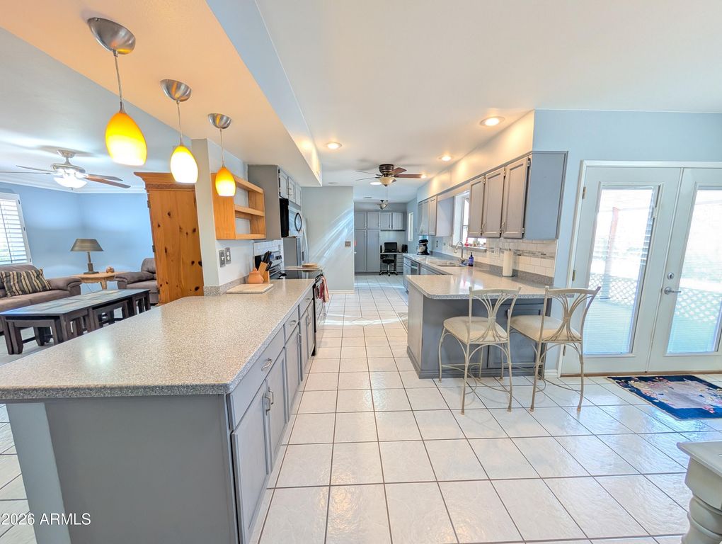 10214 W CLAIR Drive, Sun City, AZ 85351 — photo 5