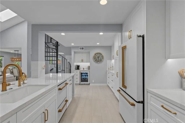 2017 Majorca DR, Oxnard, CA 93035