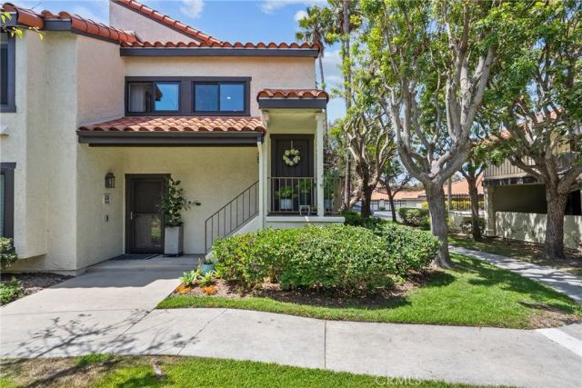 2017 Majorca DR, Oxnard, CA 93035
