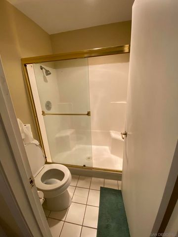 2425 Cranston Dr. 39, Escondido, CA 92025