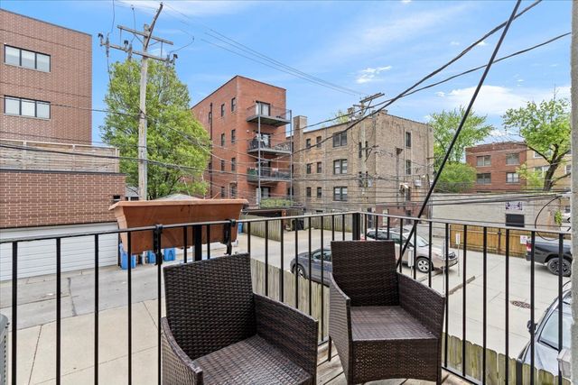 3511 N WILTON Avenue 1, Chicago, IL 60657