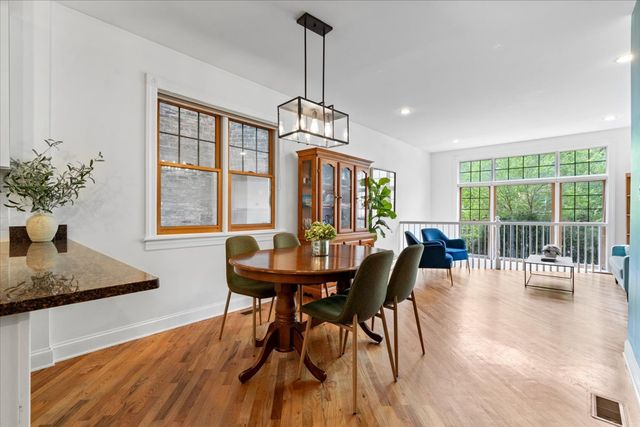 3511 N WILTON Avenue 1, Chicago, IL 60657