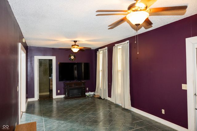 807 W Pike Street, Crawfordsville, IN 47933