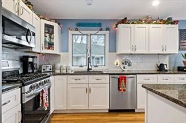 12 Lane 6 Lane, Warwick, RI 02888