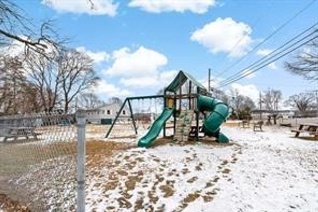 12 Lane 6 Lane, Warwick, RI 02888