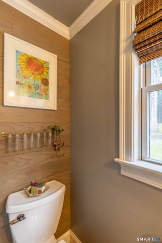 18 Hicksville Road, Cromwell, CT 06416