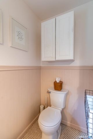 18 Hicksville Road, Cromwell, CT 06416