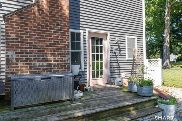 18 Hicksville Road, Cromwell, CT 06416