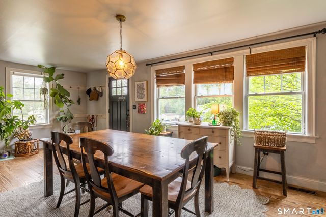 18 Hicksville Road, Cromwell, CT 06416