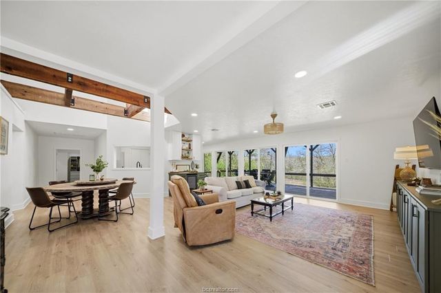 8052 Perry Lane, College Station, TX 77845