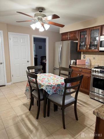 126 Florence Avenue, Colonia, NJ 07067