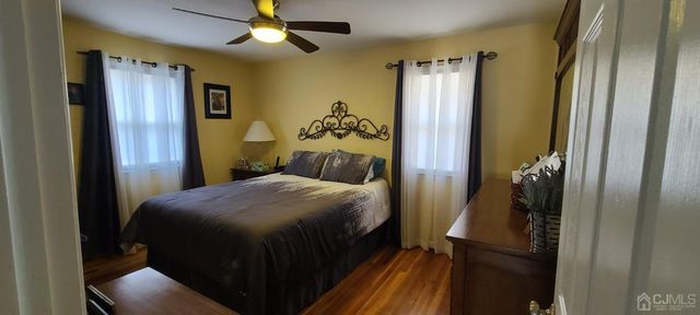 126 Florence Avenue, Colonia, NJ 07067
