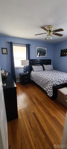 126 Florence Avenue, Colonia, NJ 07067