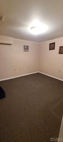 126 Florence Avenue, Colonia, NJ 07067