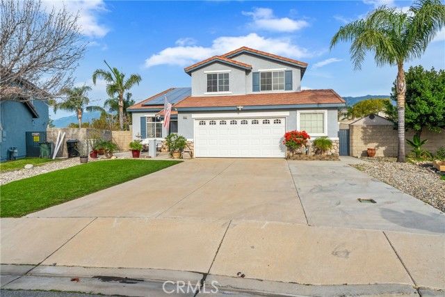 15532 Skylark Avenue, Fontana, CA 92336