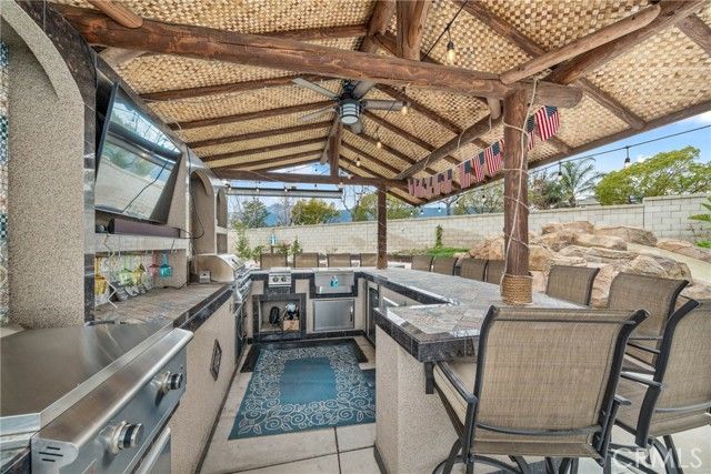 15532 Skylark Avenue, Fontana, CA 92336