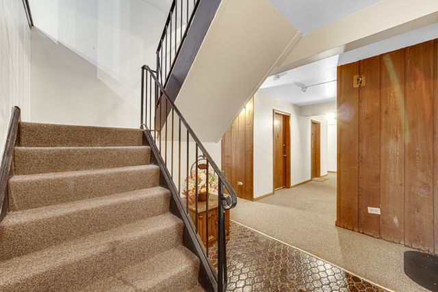 903 Elder Road 7, Homewood, IL 60430