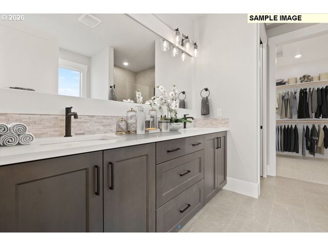 1312 E Luna St, Newberg, OR 97132