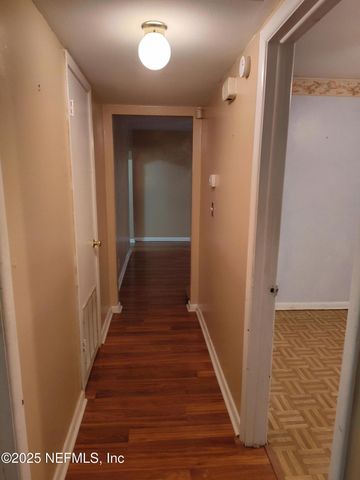 7335 PROXIMA Road, Jacksonville, FL 32210