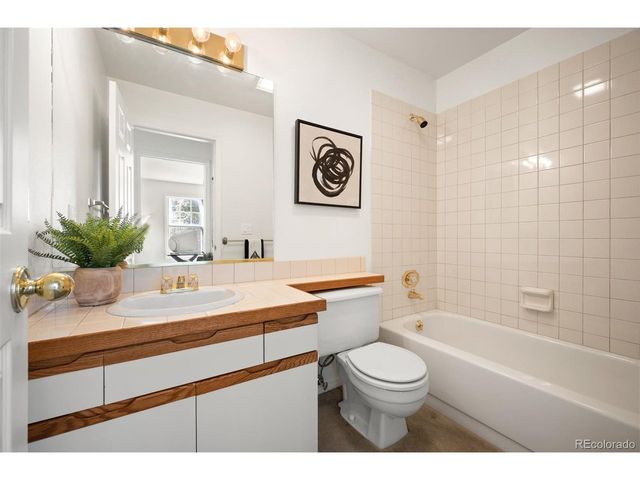 10000 E Yale Ave 51, Denver, CO 80231